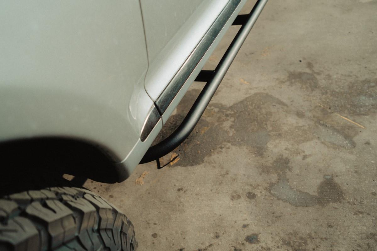 Darkside Overland Rock Sliders (V2) – Touareg 7L / Cayenne 955 & 957