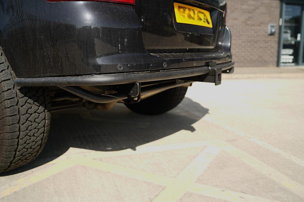 Porsche Cayenne 955 Darkside Overland Bakre rørstøtfanger med firkantfeste (Hitch Receiver)