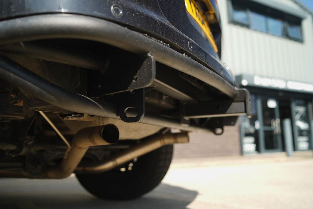 Porsche Cayenne 955 Darkside Overland Bakre rørstøtfanger med firkantfeste (Hitch Receiver)